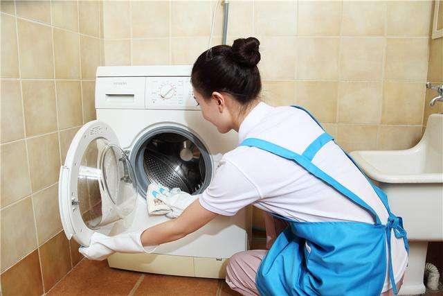 沈阳伊莱克斯洗衣机维修（全国统一400售后电话）